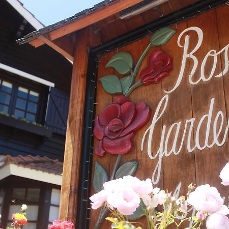 Apart Rose Garden San Martin de los Andes Exterior photo